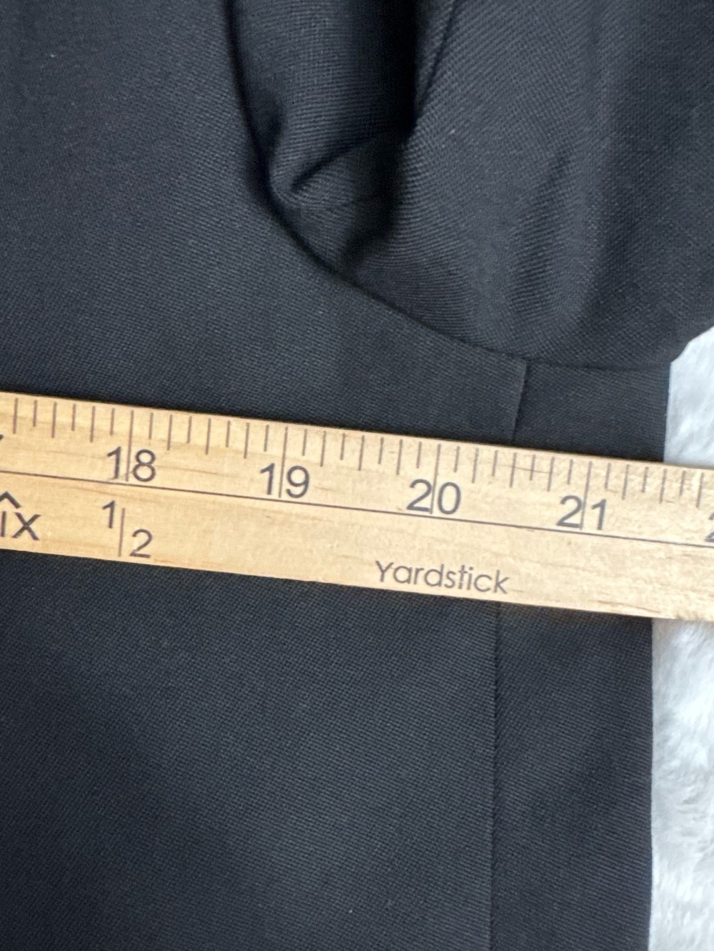 Aritzia Babaton Benchmark Blazer Size Small Black Italian Wool Classic Black - Picture 11 of 16